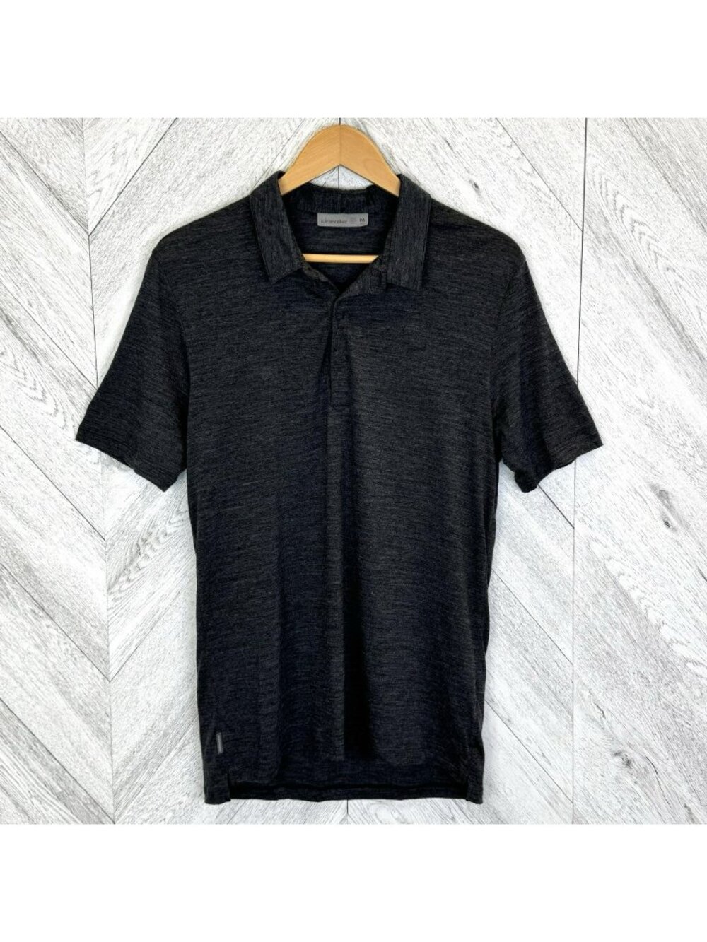 Icebreaker Merino Wool Polo Shirt Gray Mens Size Medium Short Sleeve Outdoor